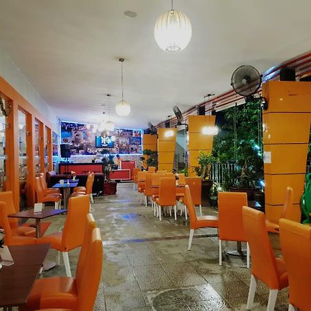 Fortune Front One Hotel Kendari Exteriér fotografie