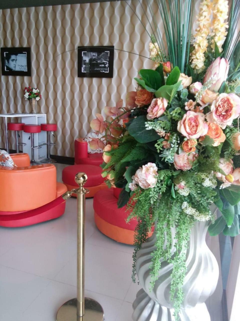 Fortune Front One Hotel Kendari Exteriér fotografie